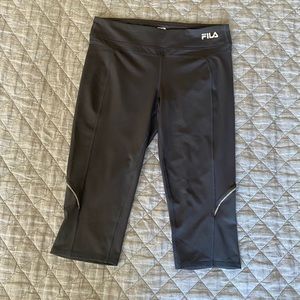 Fila sport performance cropped leggings sz small